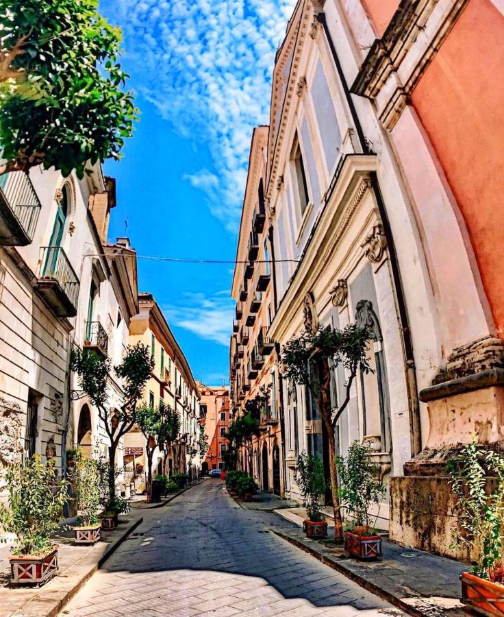 B&B Salerno In Centro Kültér fotó