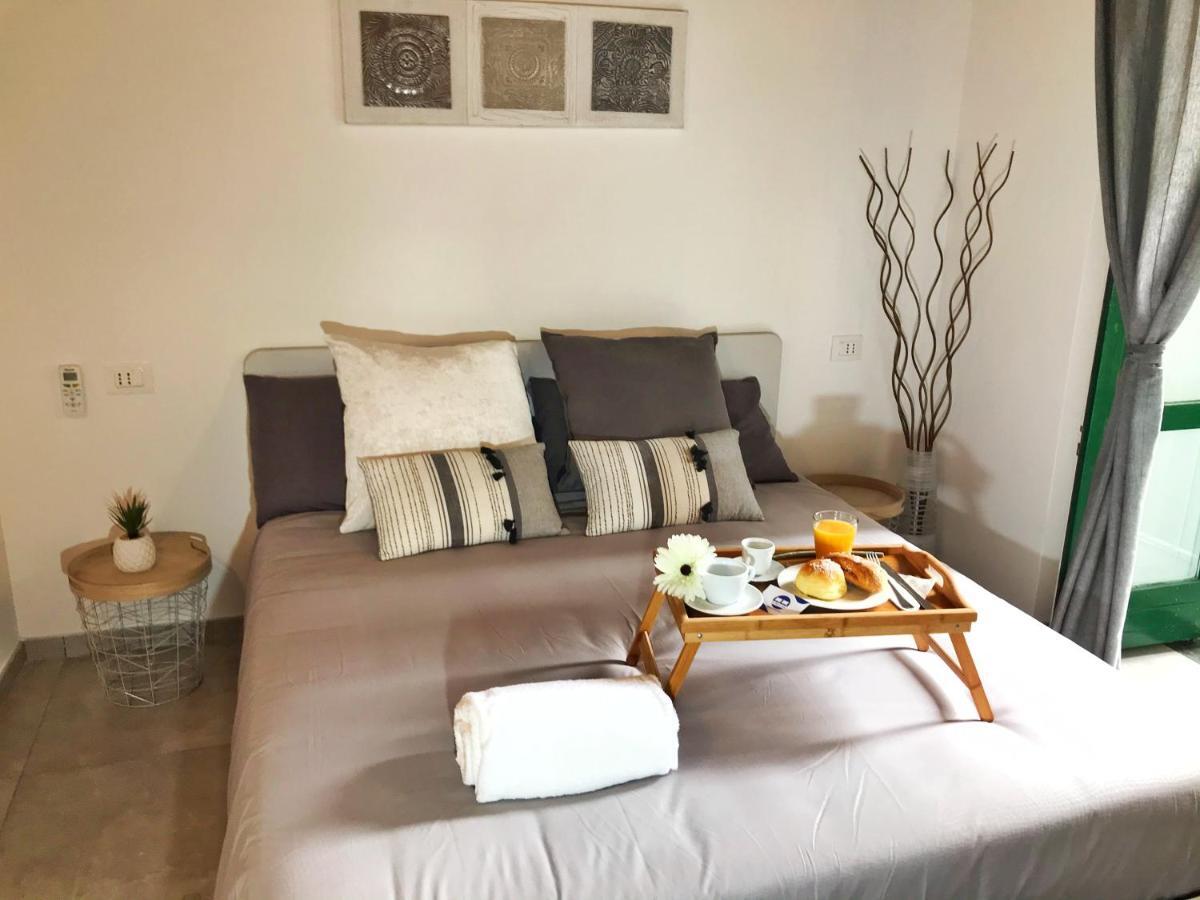 B&B Salerno In Centro Kültér fotó
